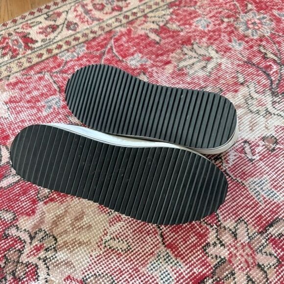 Marc Jacobs White Leather Grand Platform Sneakers - Picture 9 of 15